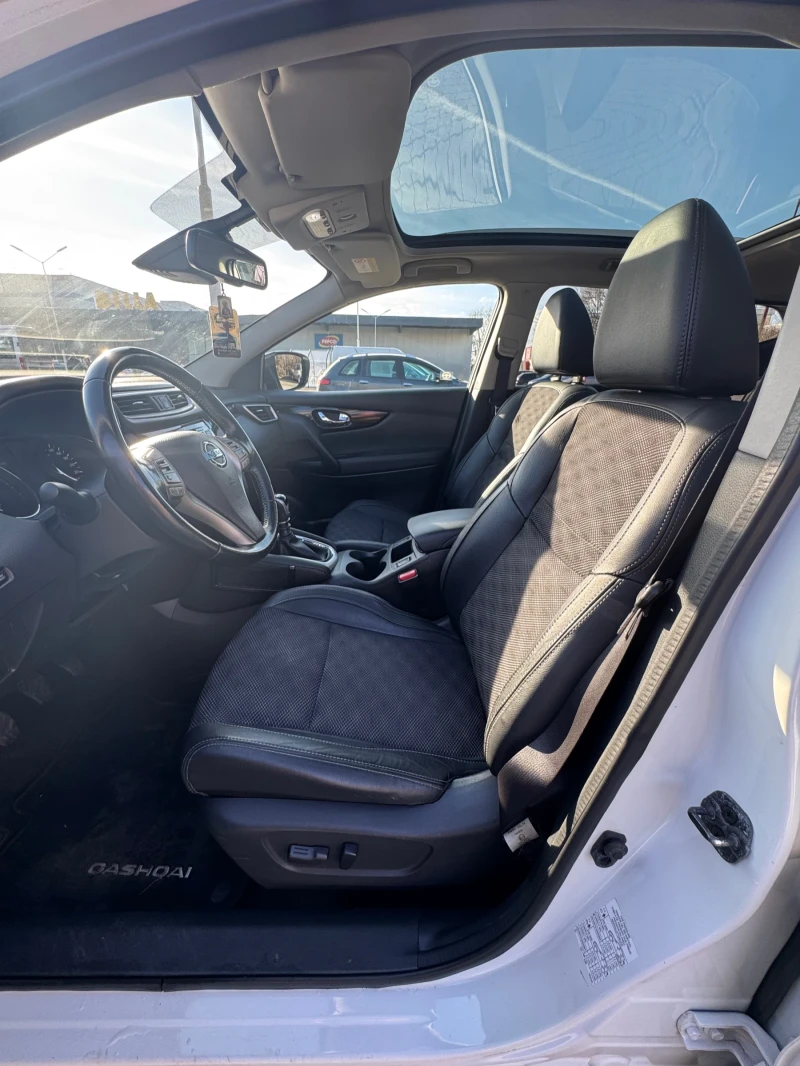 Nissan Qashqai, снимка 8 - Автомобили и джипове - 53264331