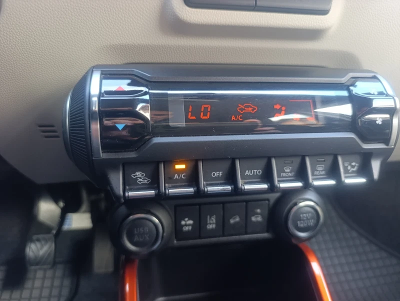 Suzuki Ignis 4x4 hybrid , снимка 14 - Автомобили и джипове - 53403306