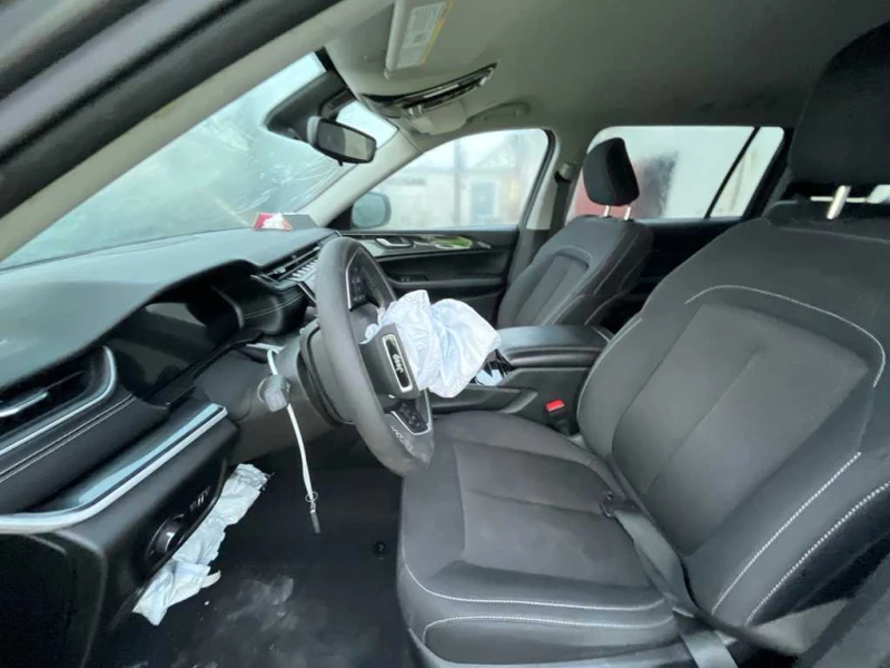 Jeep Grand cherokee Laredo | 3.6 V6, снимка 10 - Автомобили и джипове - 53499477