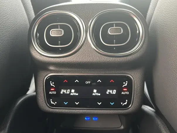 Mercedes-Benz GLC 300 d Coupe 4Matic = AMG Line = Advanced Plus Гаранция, снимка 12 - Автомобили и джипове - 53736501