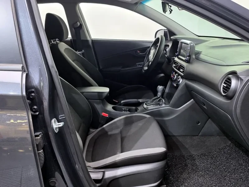 Hyundai Kona 1.6Т, снимка 11 - Автомобили и джипове - 54253072