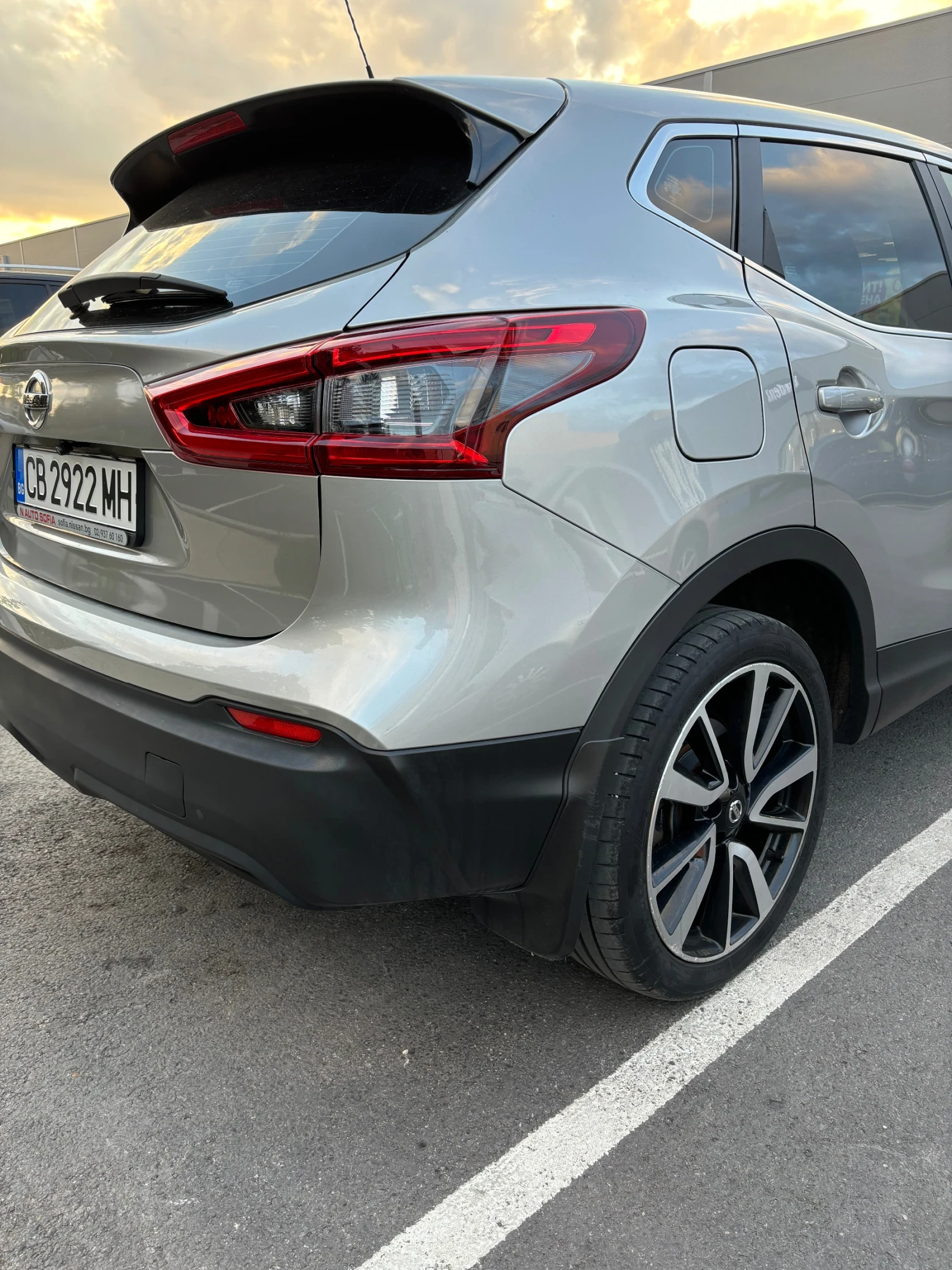 Nissan Qashqai J11 Facelift - изображение 6