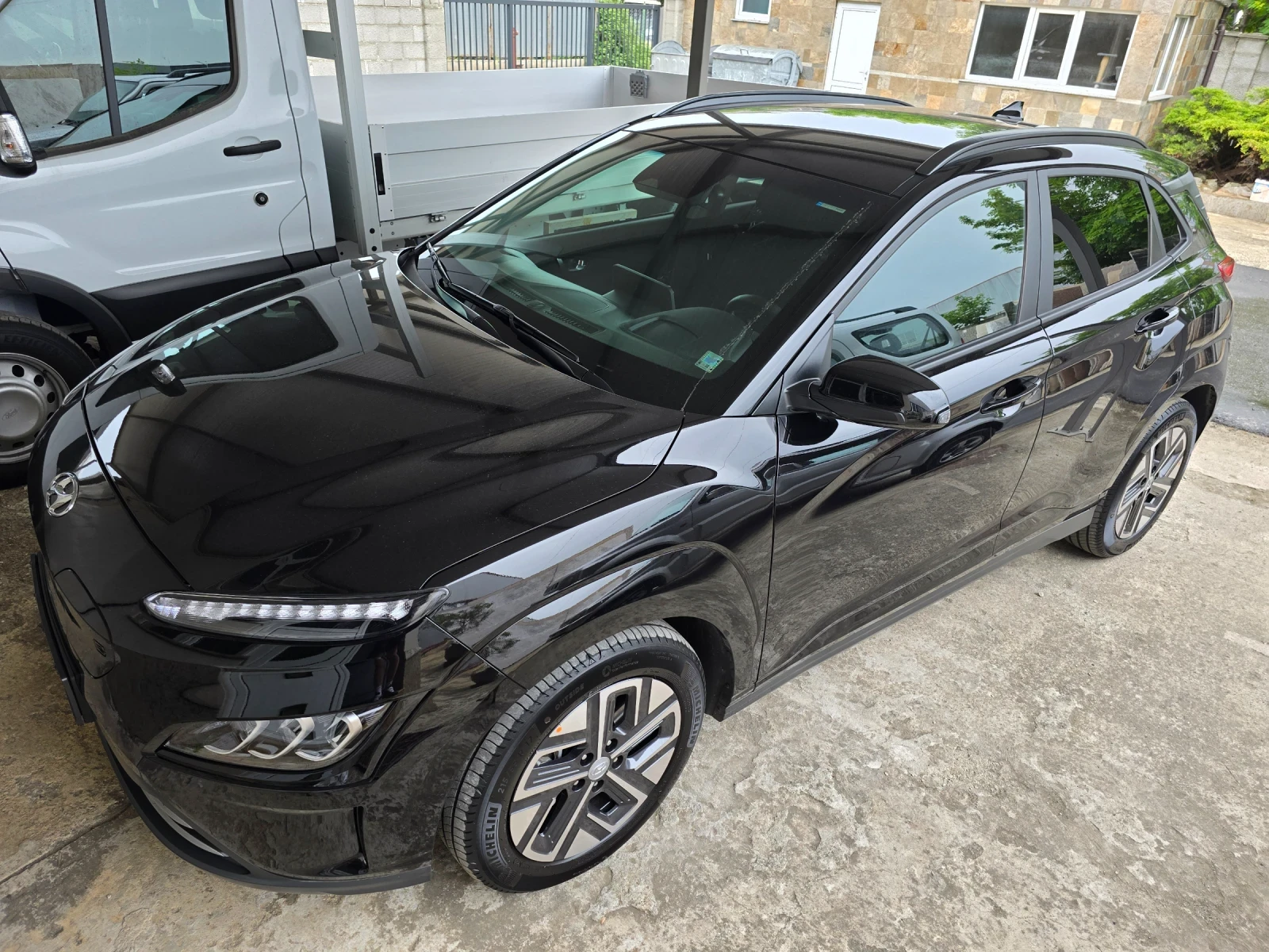 Hyundai Kona 64 kWh  204 к.с - изображение 9