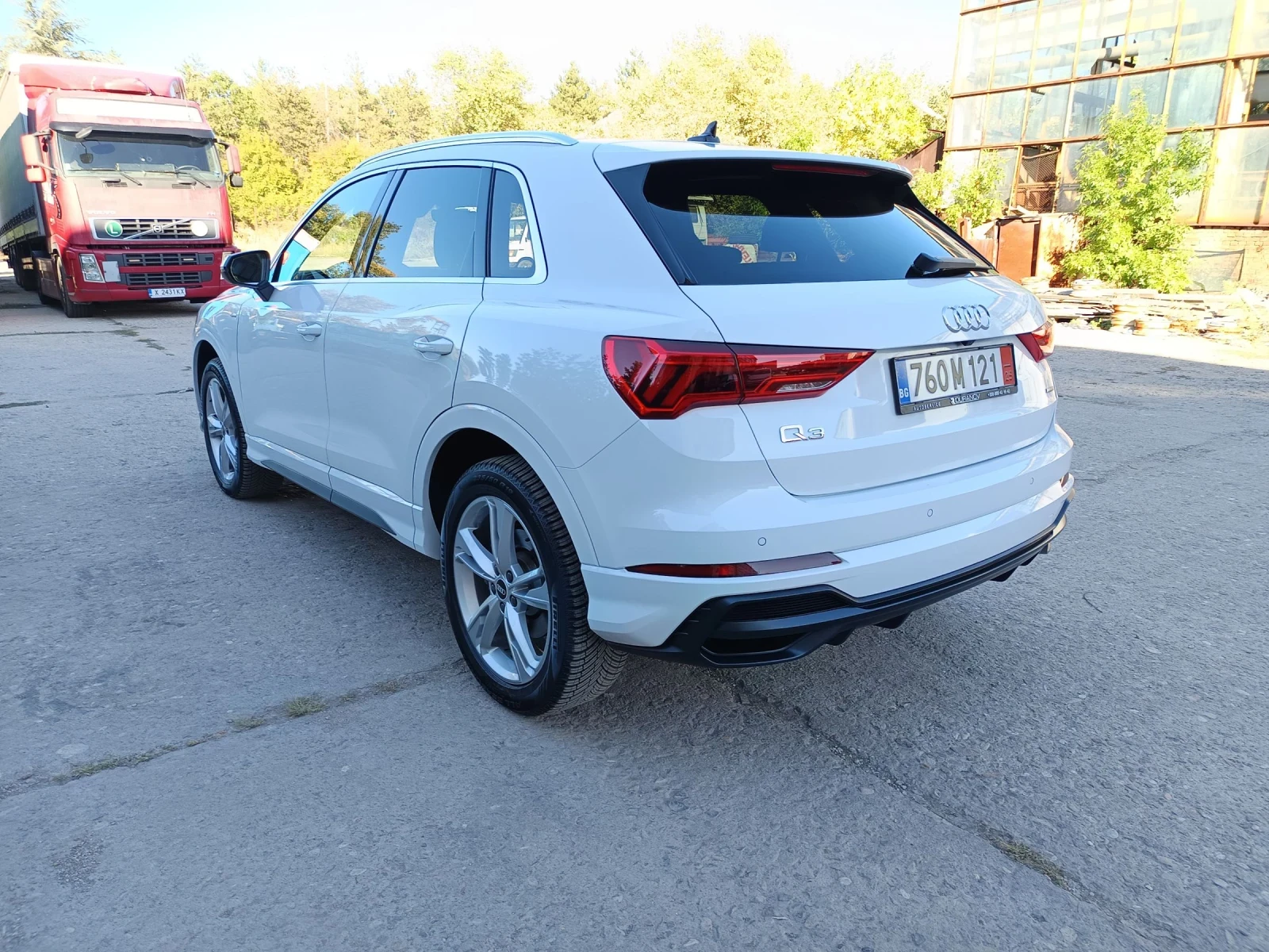 Audi Q3 S-line - изображение 4