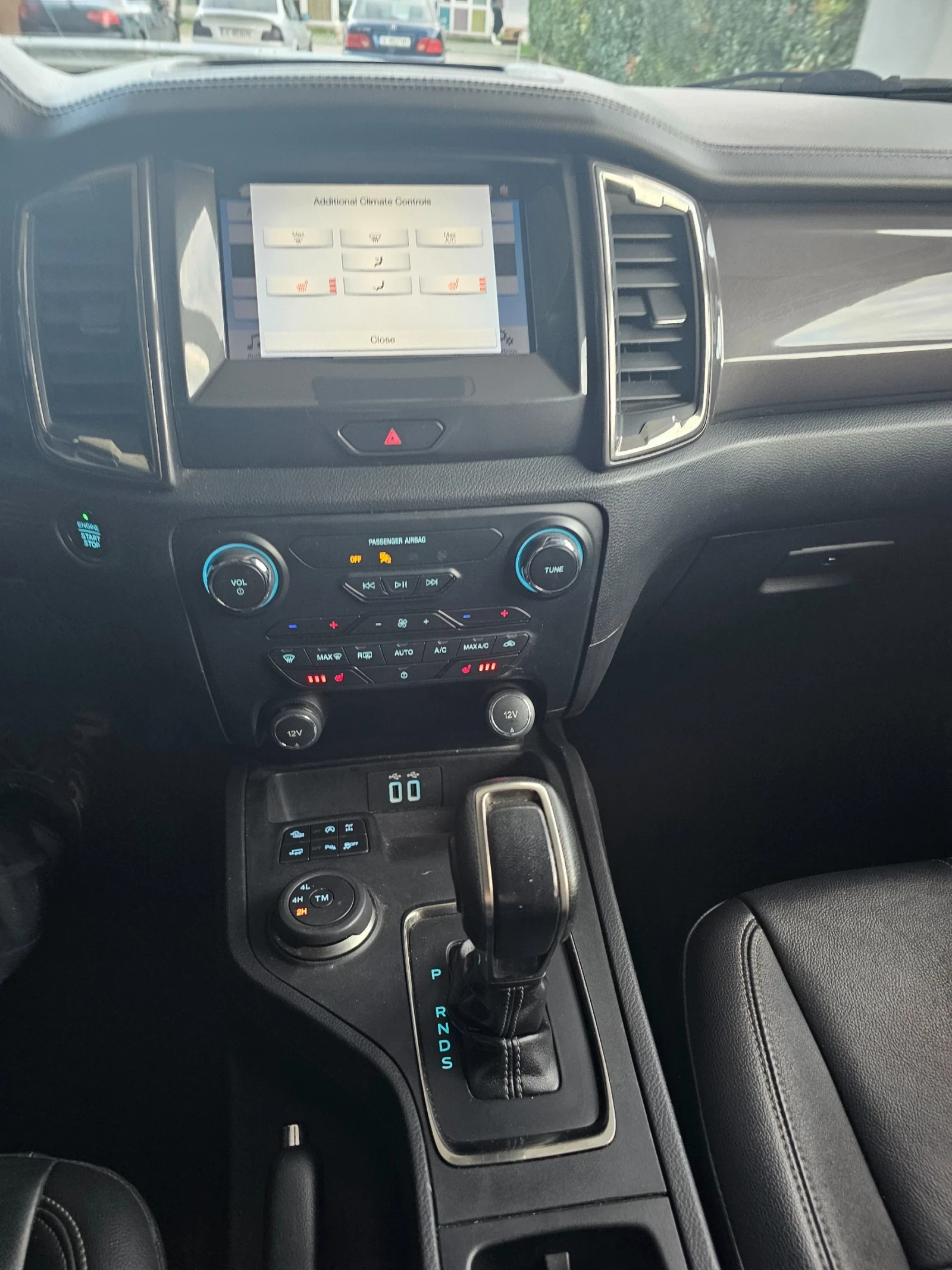 Ford Ranger LARIAT - изображение 10