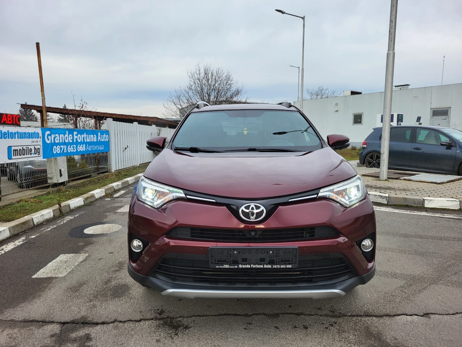 Toyota Rav4 2.0 D4D 143 КС EURO 6B EXECUTIVE ВСИЧКИ ЕКСТРИ  - изображение 2