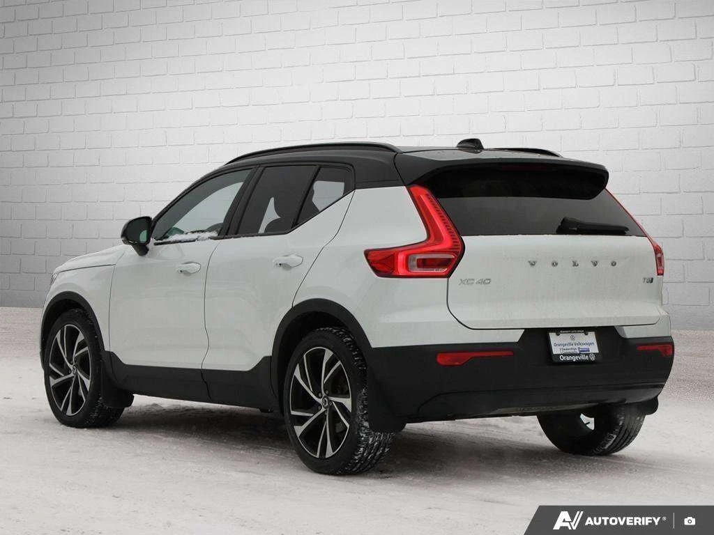 Volvo XC40 * R Design * CARFAX * ЦЕНА ДО БГ - изображение 5