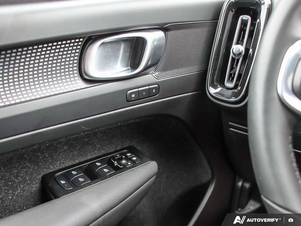 Volvo XC40 * R Design * CARFAX * ���� �� �� | Mobile.bg � ����������� 14