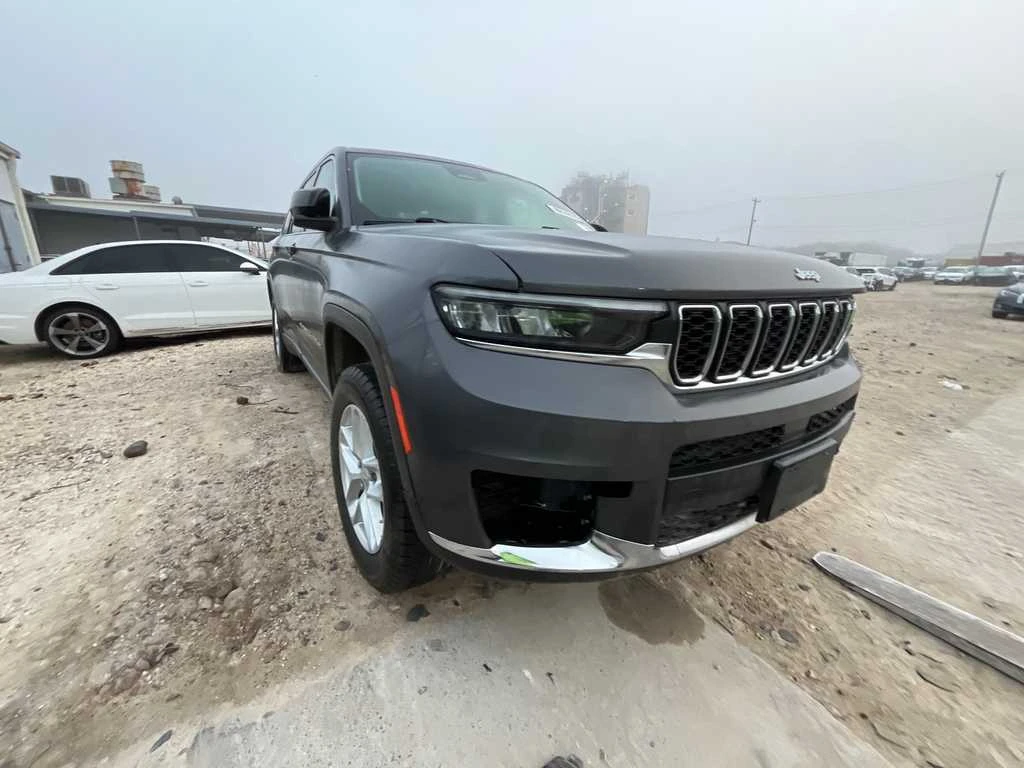 Jeep Grand cherokee Laredo | 3.6 V6 - изображение 2