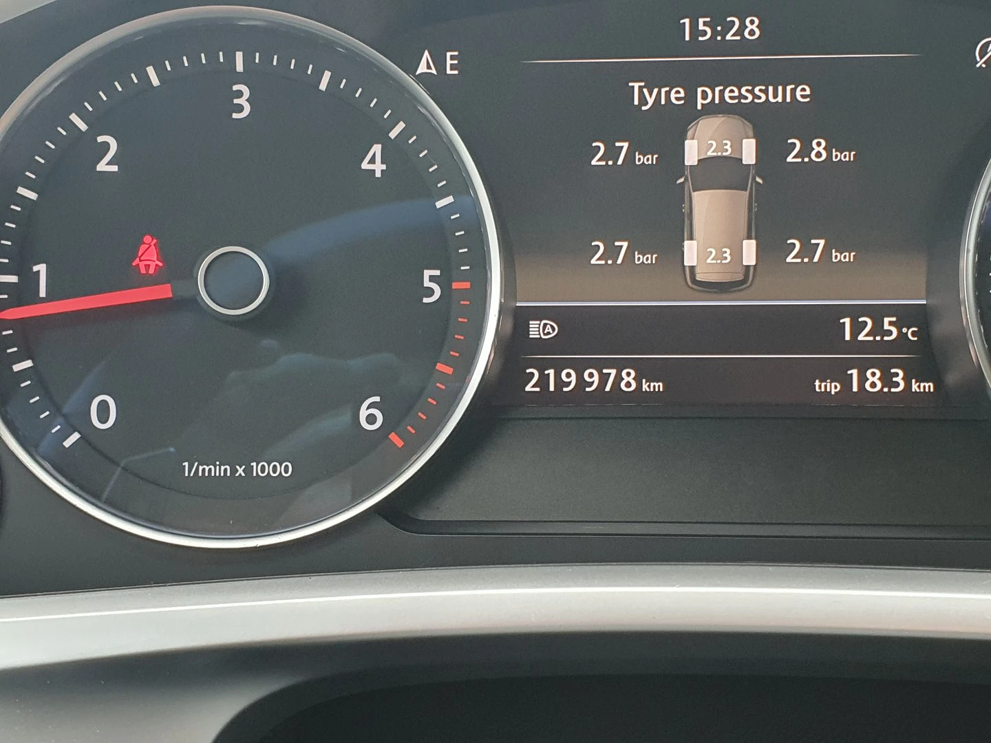 VW Touareg | Mobile.bg � ����������� 11