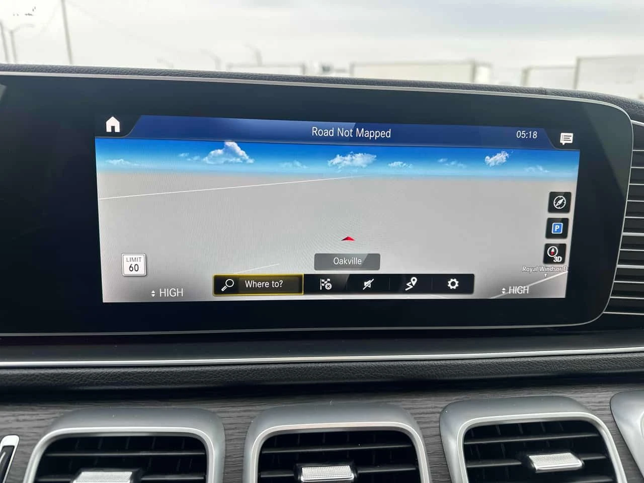 Mercedes-Benz GLE 450 | DISTRONIC | 360 | HUD | ОБДУХВАНЕ | BURMESTER | , снимка 12 - Автомобили и джипове - 54723724