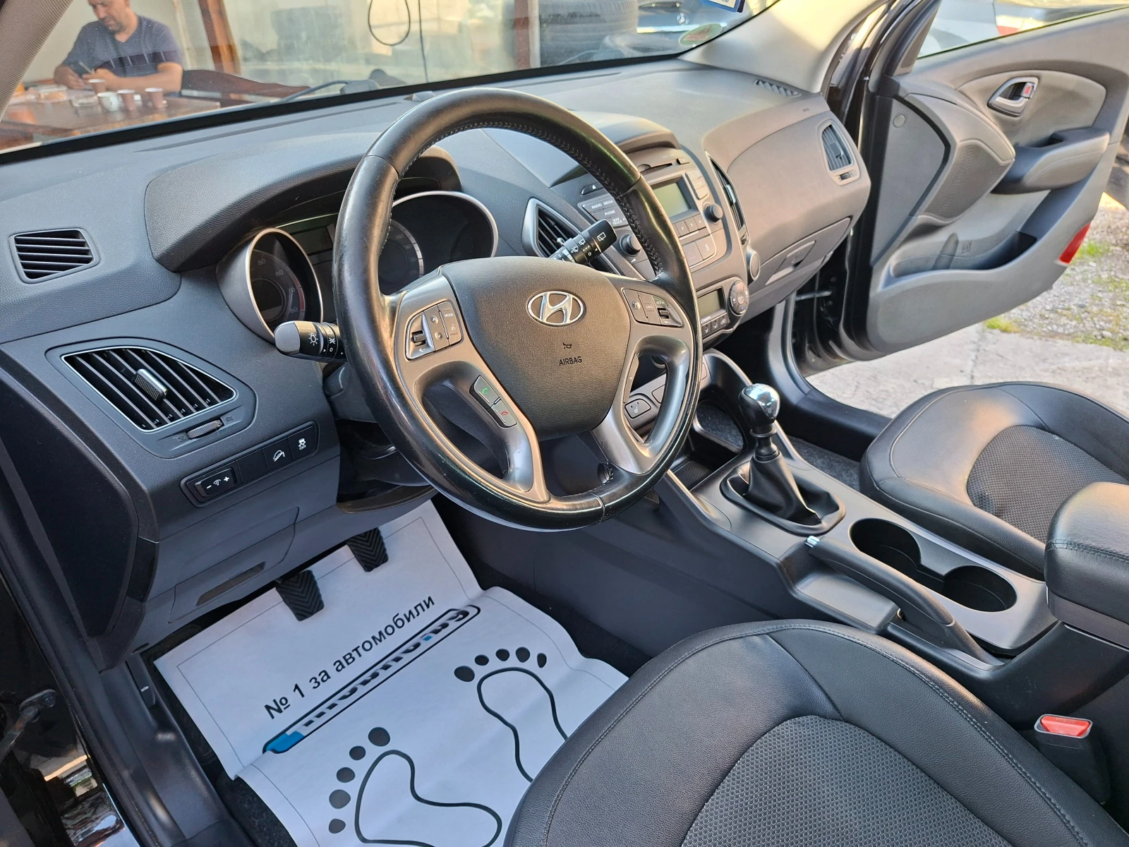 Hyundai IX35 1.6GDI, снимка 10 - Автомобили и джипове - 54862840