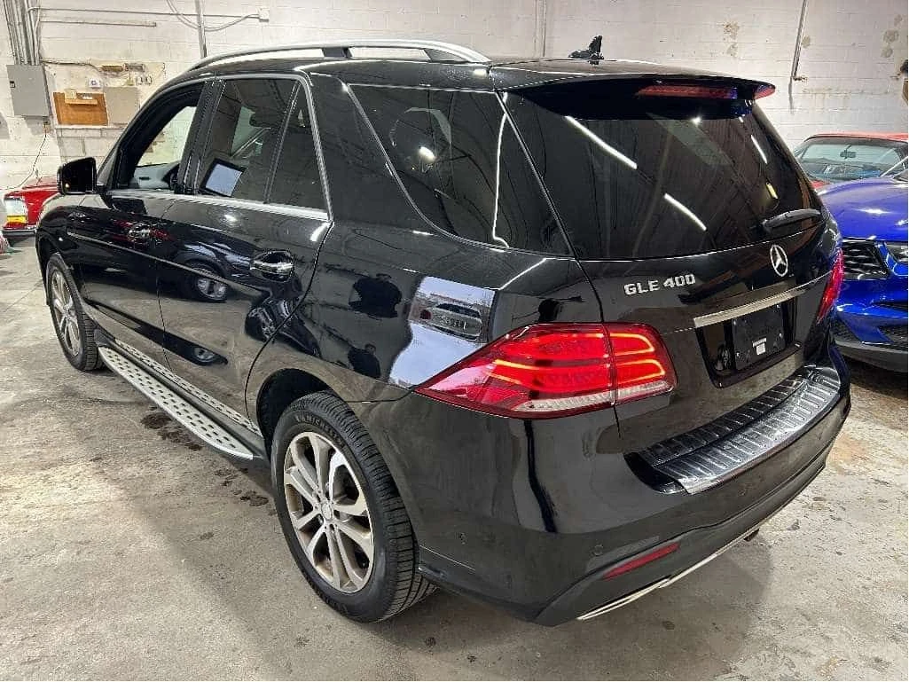 Mercedes-Benz GLE * 400 * CARFAX * БЕЗ ПЪРВОНАЧАЛНА ВНОСКА, снимка 5 - Автомобили и джипове - 55346095
