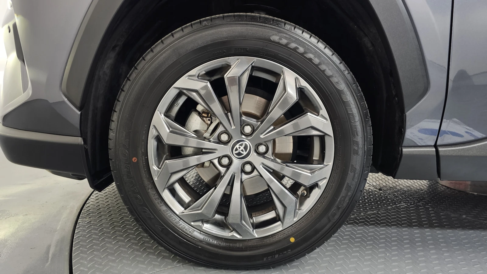 Toyota Rav4 2024* LIMITED* 4X4* ОБДУХ* DIS* PANO* КРАЙНА ЦЕНА, снимка 5 - Автомобили и джипове - 55484773