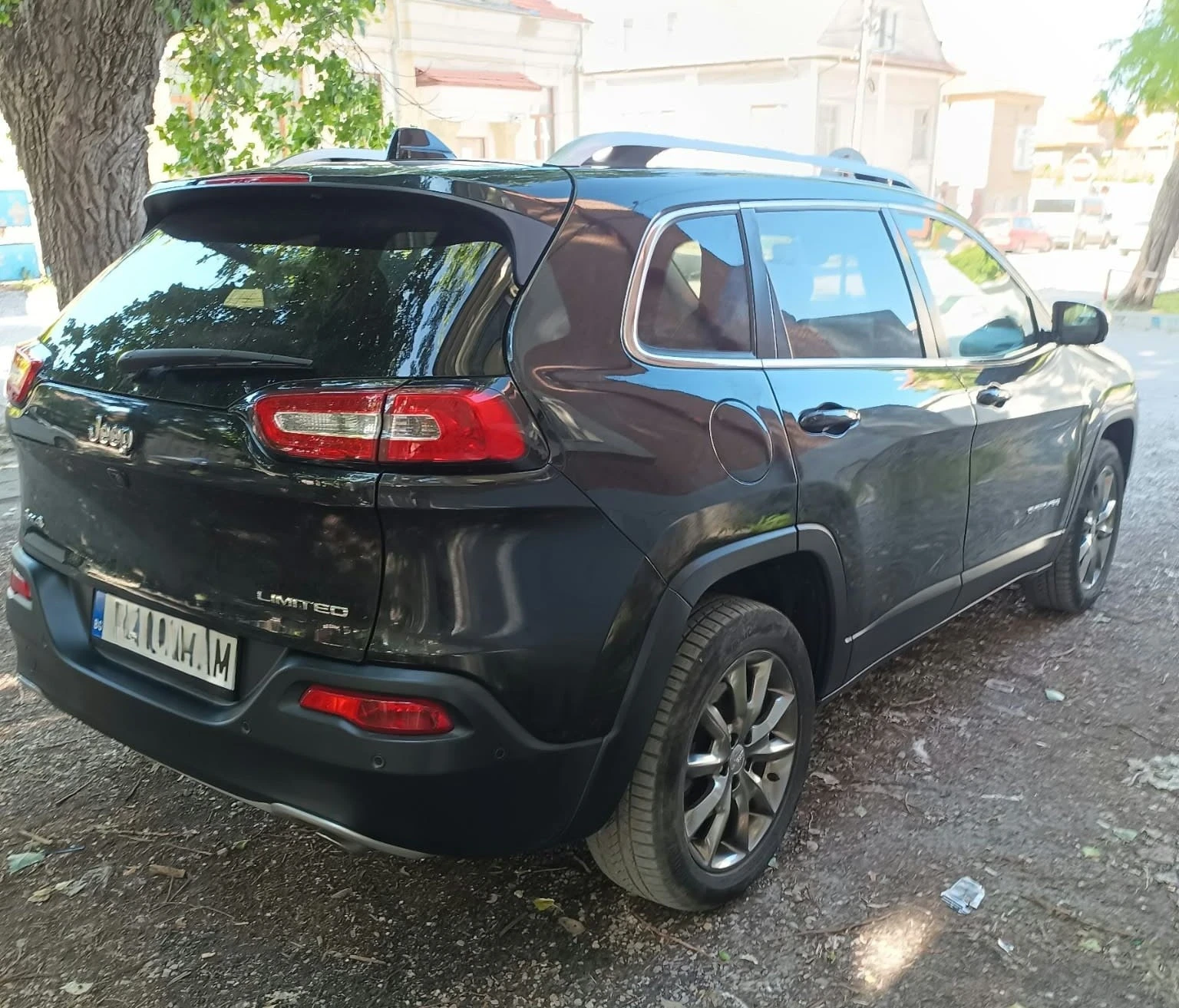 Jeep Cherokee Jeep Cherokee 3.2 V6 4x4 Latitude Швейцария, снимка 4 - Автомобили и джипове - 56180878