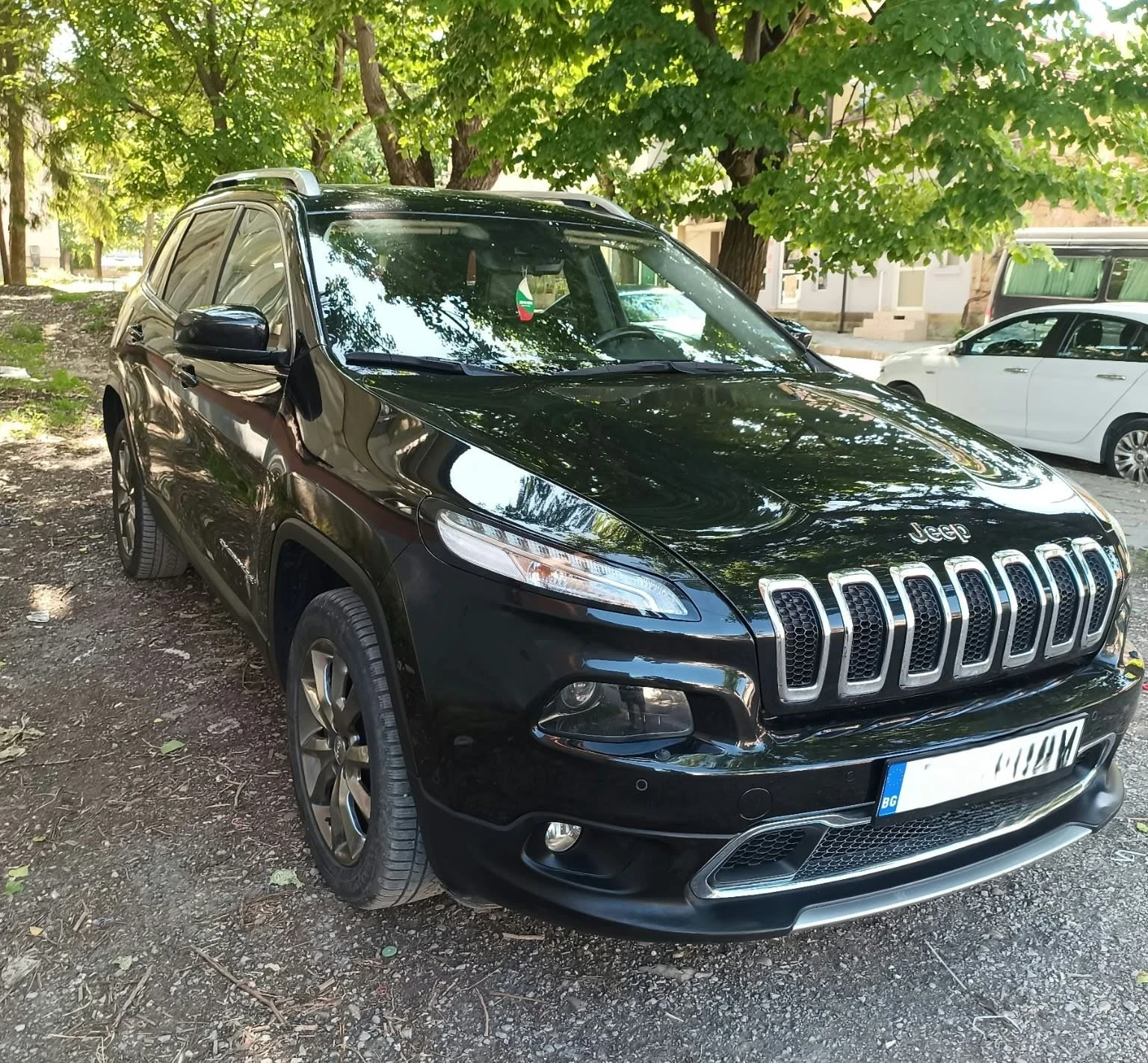 Jeep Cherokee Jeep Cherokee 3.2 V6 4x4 Latitude Швейцария, снимка 2 - Автомобили и джипове - 56180878
