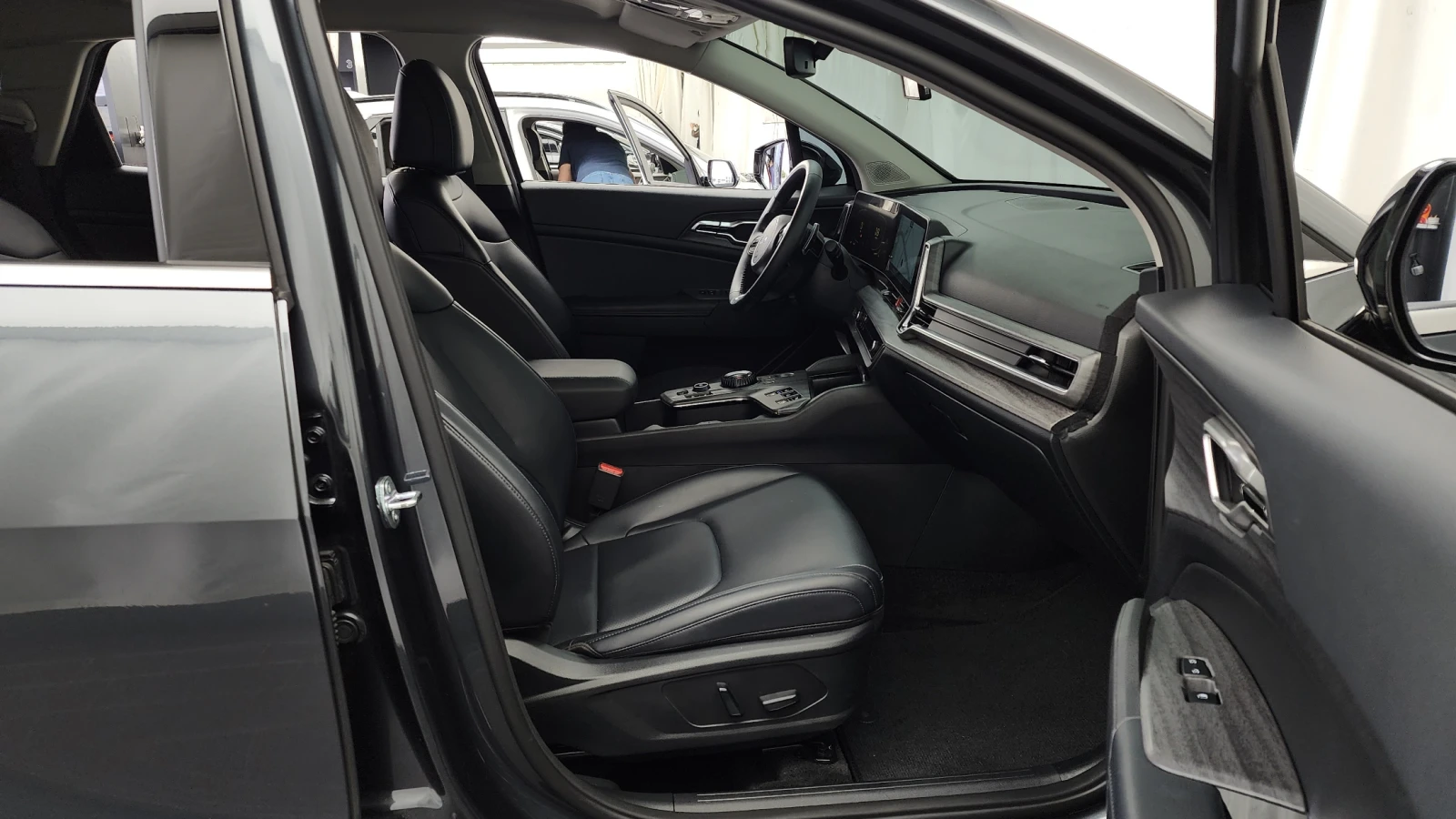 Kia Sportage, снимка 11 - Автомобили и джипове - 56600182