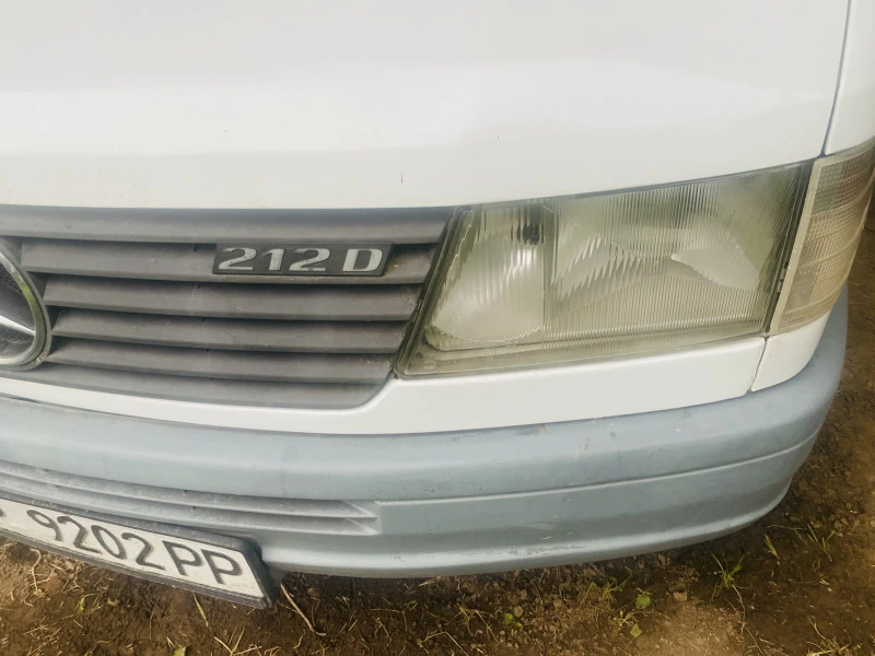 Mercedes-Benz Sprinter 212  обслужена, снимка 9 - Бусове и автобуси - 52078115