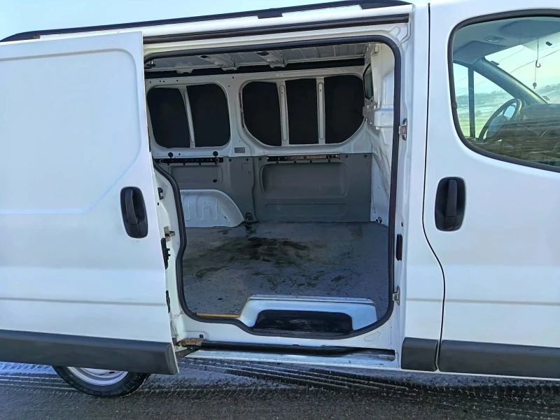 Nissan Primastar 2.0dci, снимка 7 - Бусове и автобуси - 53130619