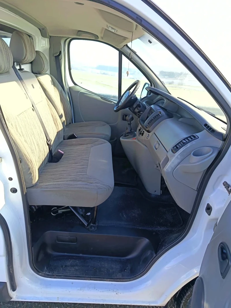 Nissan Primastar 2.0dci, снимка 8 - Бусове и автобуси - 53130619