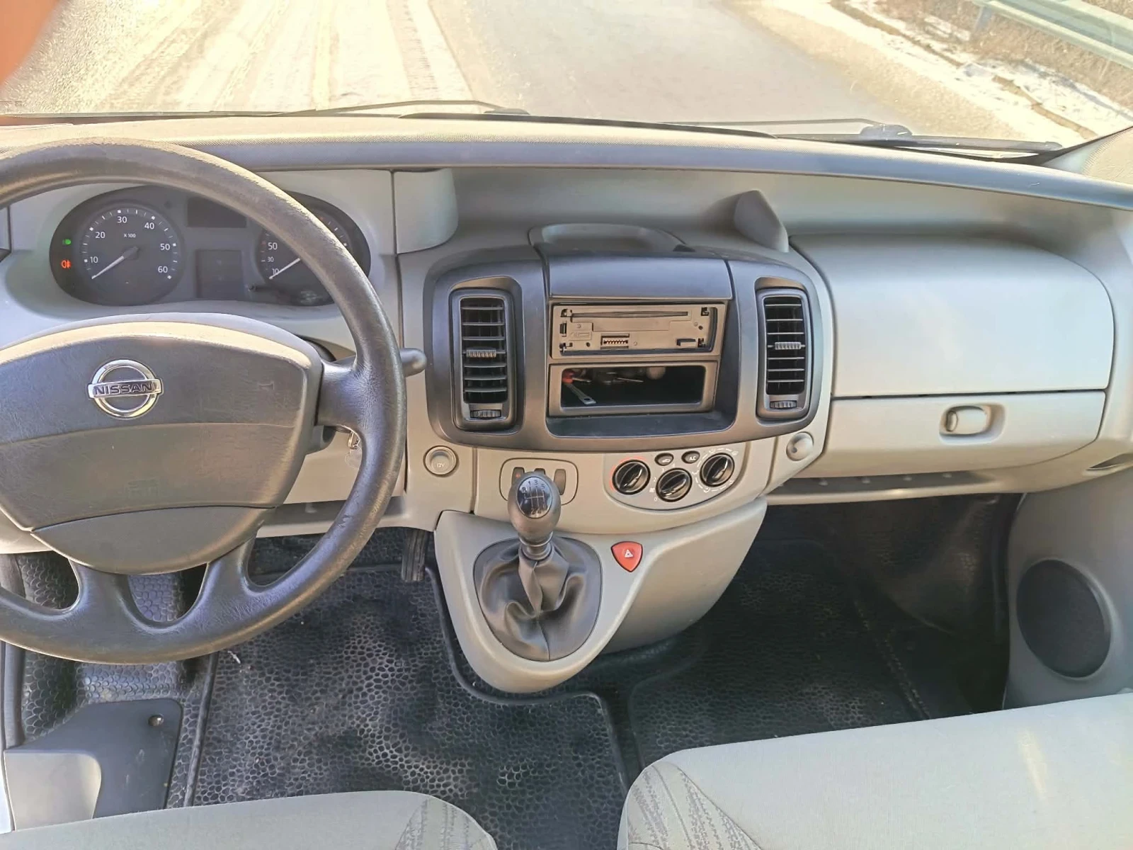 Nissan Primastar 2.0dci - изображение 10