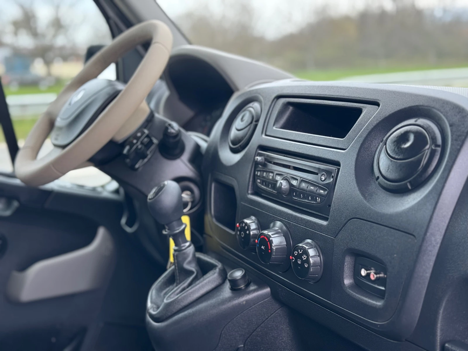 Renault Master 2.3TDCI* Euro 5* Климатик* Германия* TUV-нов* 7мес, снимка 11 - Бусове и автобуси - 54204566