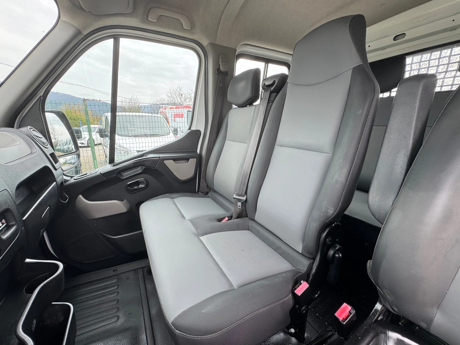 Renault Master 2.3TDCI* Euro 5* Климатик* Германия* TUV-нов* 7мес, снимка 9 - Бусове и автобуси - 54204566