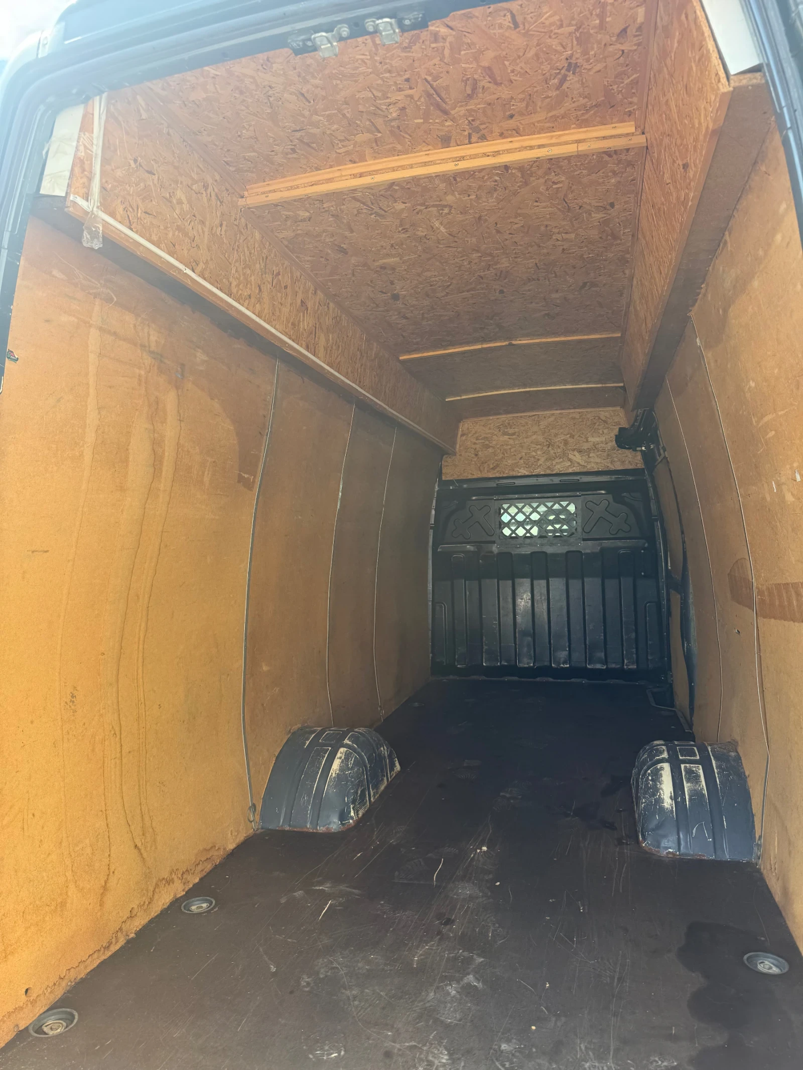 Iveco 35c15, снимка 7 - Бусове и автобуси - 54305558