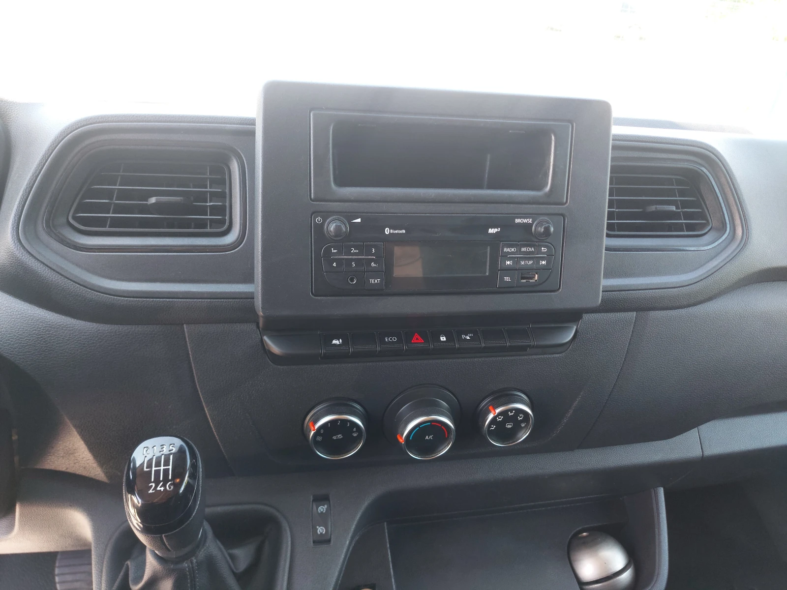 Renault Master, снимка 13 - Бусове и автобуси - 54869366