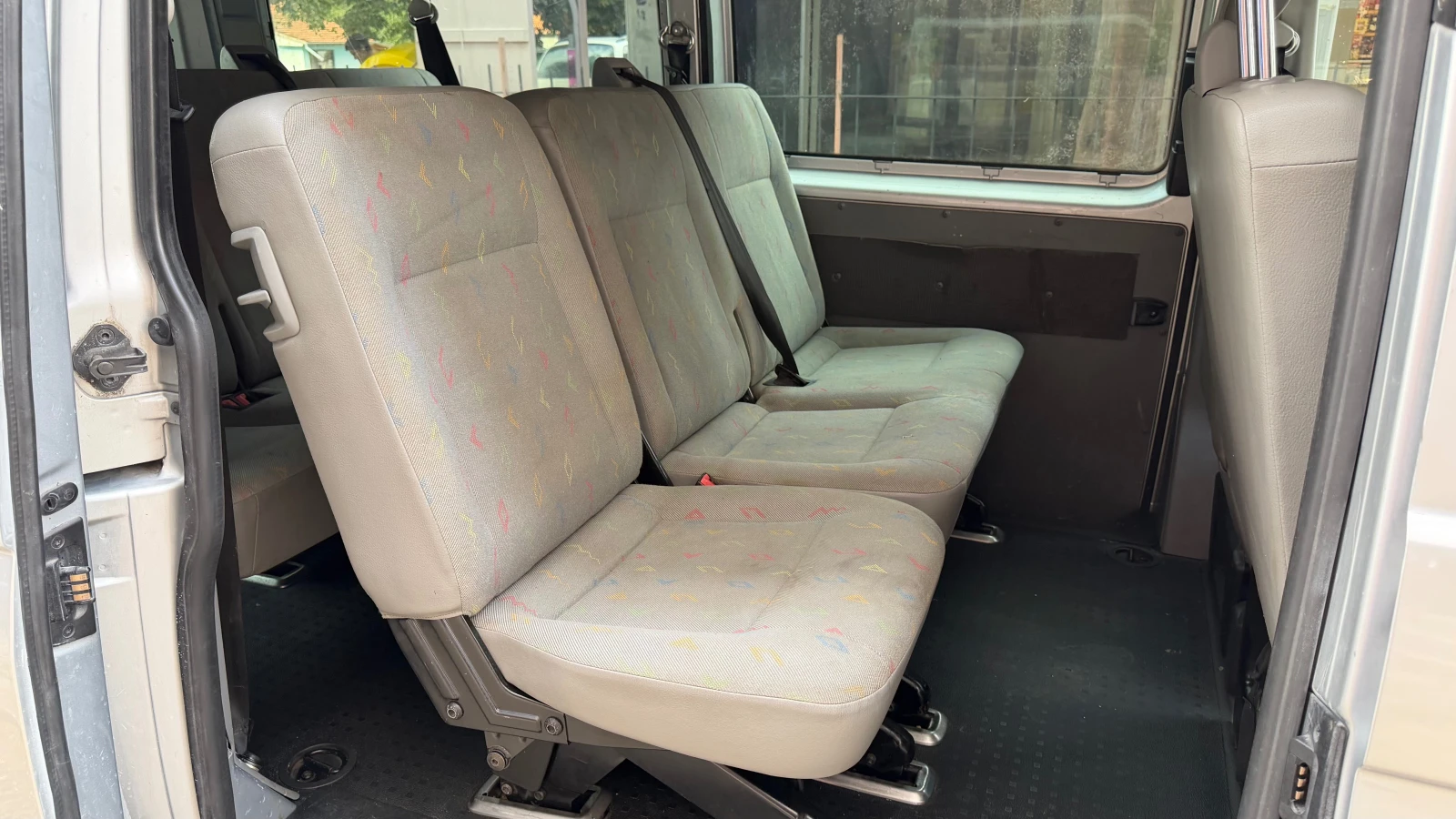 VW T5 1.9tdiМакси клима, снимка 10 - Бусове и автобуси - 55304152