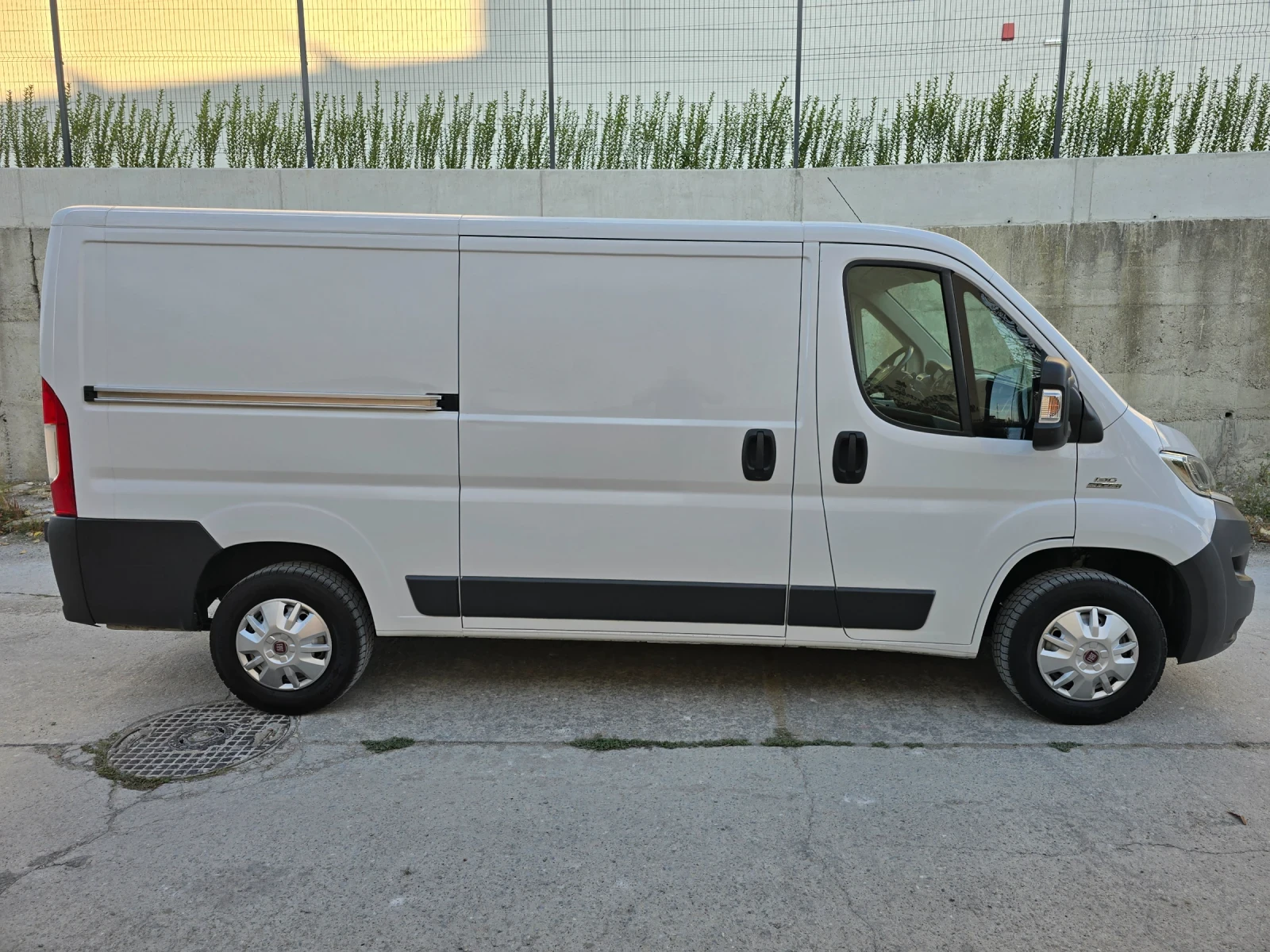 Fiat Ducato 30 2.3 MultiJet L2H1, снимка 3 - Бусове и автобуси - 56604006