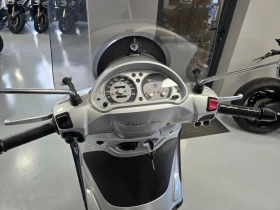 Piaggio Beverly 250ie TOURER, 2009г., снимка 10