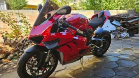 Ducati Panigale V4, снимка 12