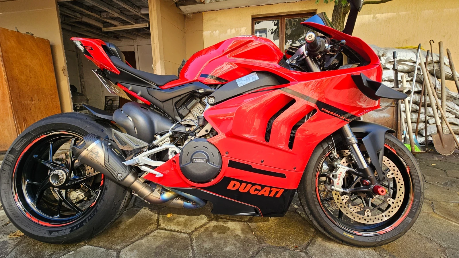Ducati Panigale V4, снимка 10 - Мотоциклети и мототехника - 56394797