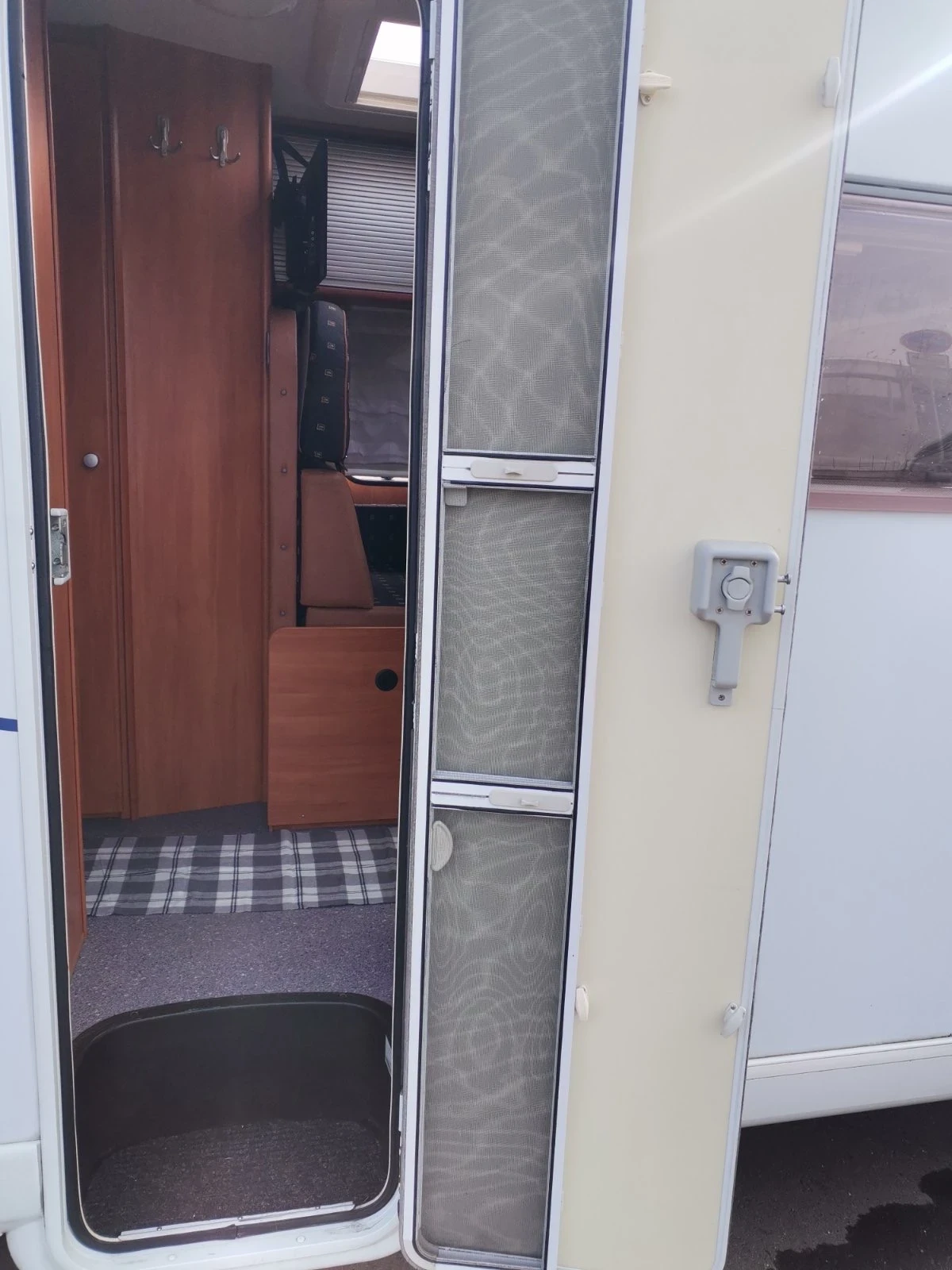  Dethleffs | Mobile.bg   14