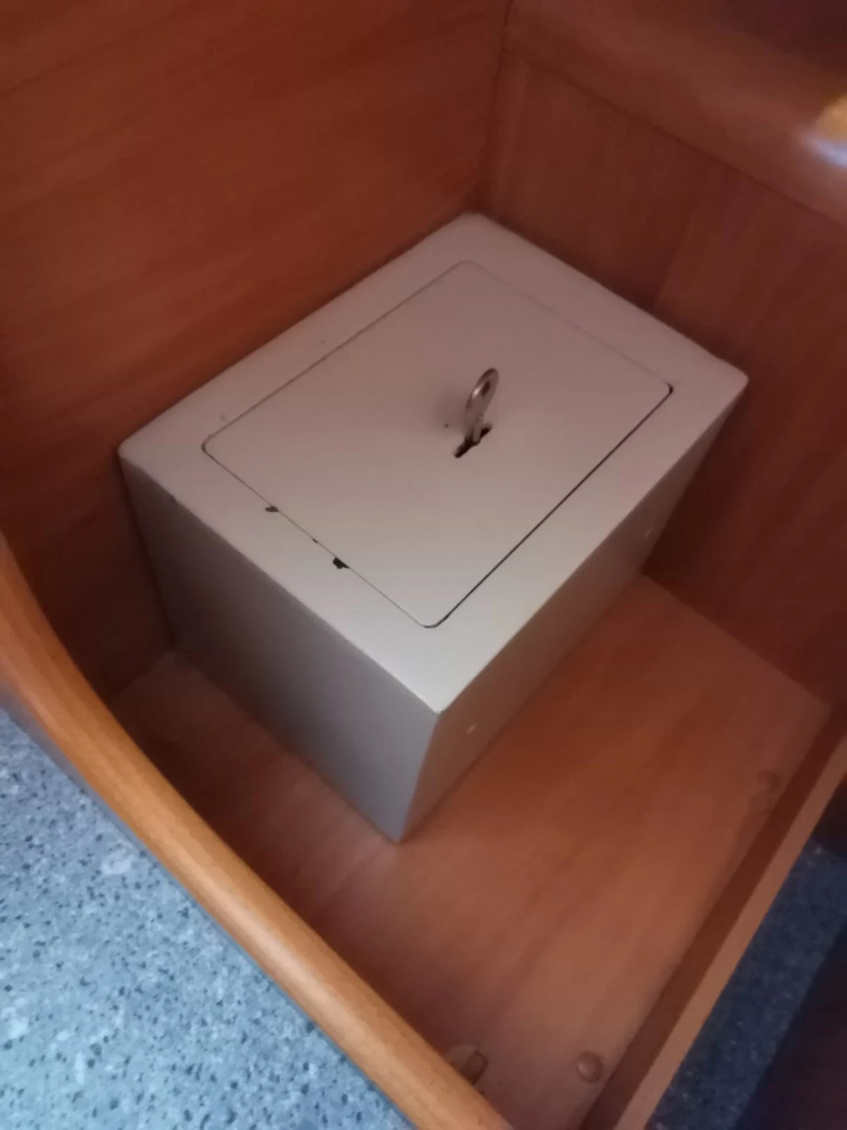  Dethleffs | Mobile.bg   13