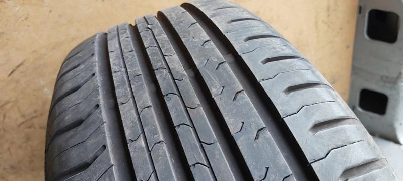 Гуми Летни 205/60R16, снимка 2 - Гуми и джанти - 31359520