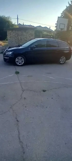 Peugeot 308 1.6 HDI 120кс КОЖА евро 6, снимка 2