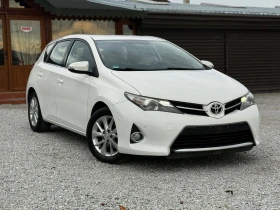 Обява за продажба на Toyota Auris 1.4d4d КАМ Нави Подгрев Самопарк ~15 800 лв. - изображение 1