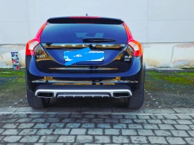 Volvo V60 Cross Country, снимка 3 - Автомобили и джипове - 53672828