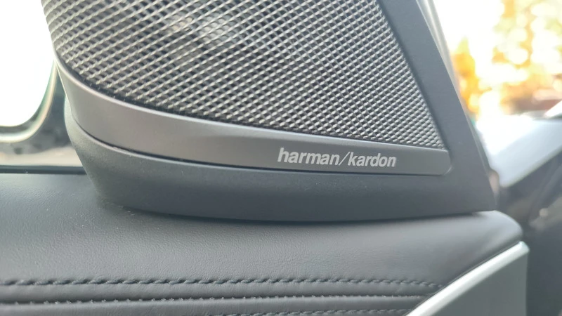 BMW 540 X Drive / М Пакет / Harman Kardon, снимка 7 - Автомобили и джипове - 47143077