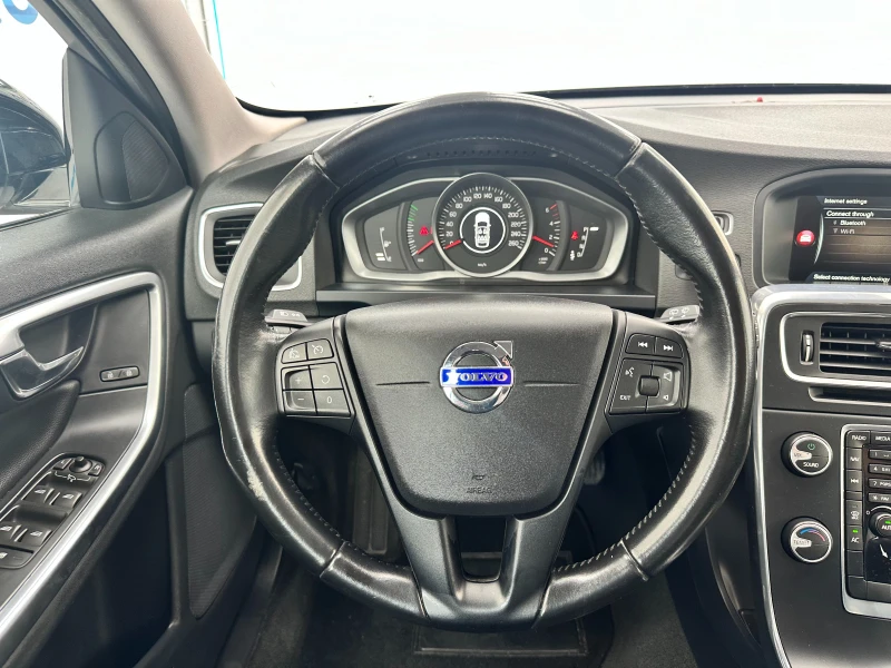 Volvo V60 Cross Country 2.0 Auto* 6270.00 лв. първ.вноска, снимка 9 - Автомобили и джипове - 51906092