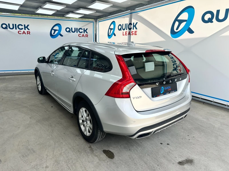 Volvo V60 Cross Country 2.0 Auto* 6270.00 лв. първ.вноска, снимка 4 - Автомобили и джипове - 51906092