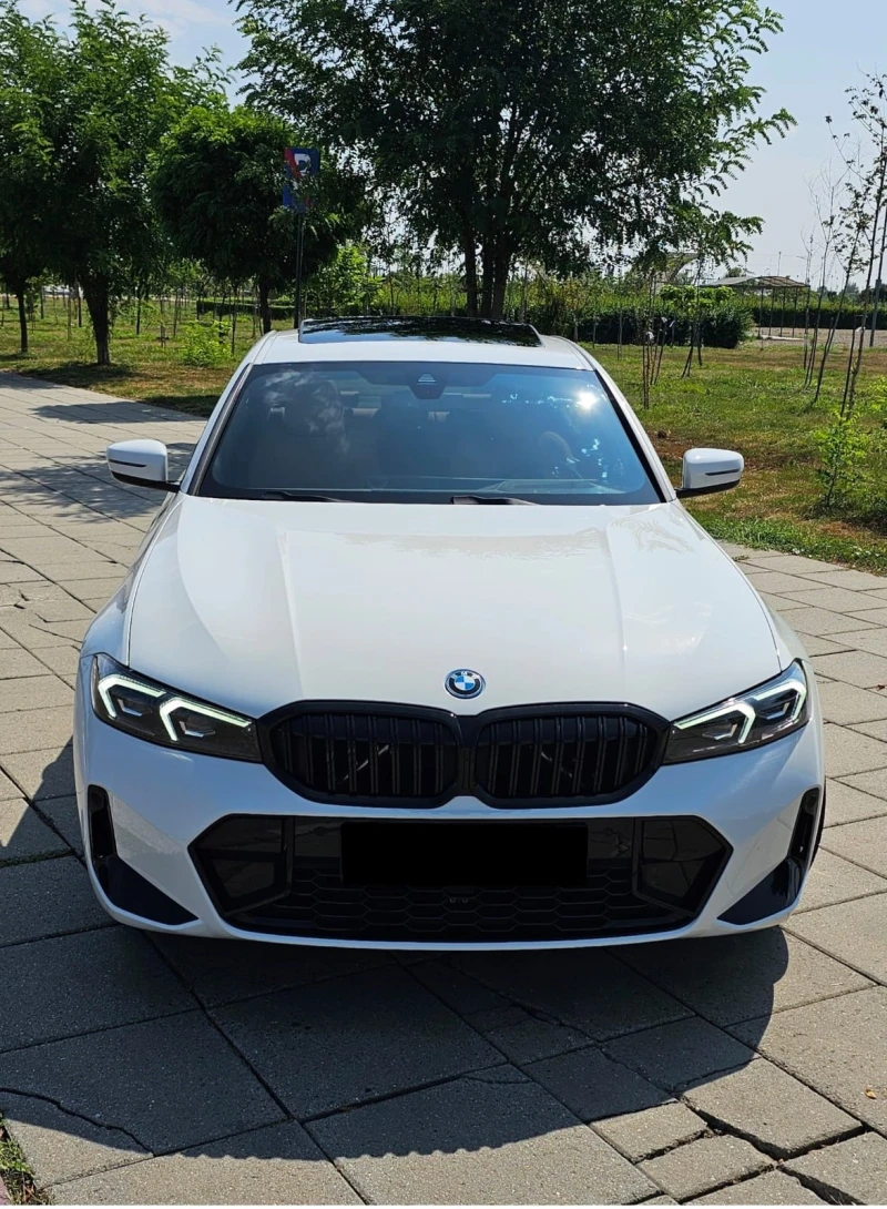 BMW 330 Plug-in Hybrid xDrive, снимка 2 - Автомобили и джипове - 46908575