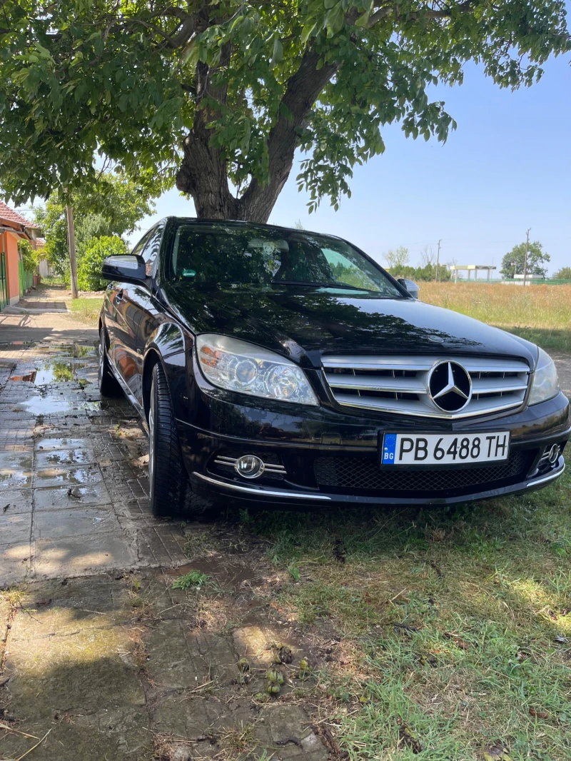 Mercedes-Benz C 220, снимка 5 - Автомобили и джипове - 46989626