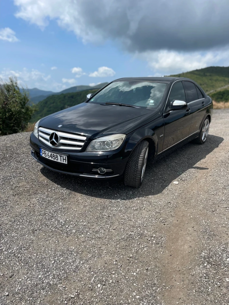 Mercedes-Benz C 220, снимка 1 - Автомобили и джипове - 46989626