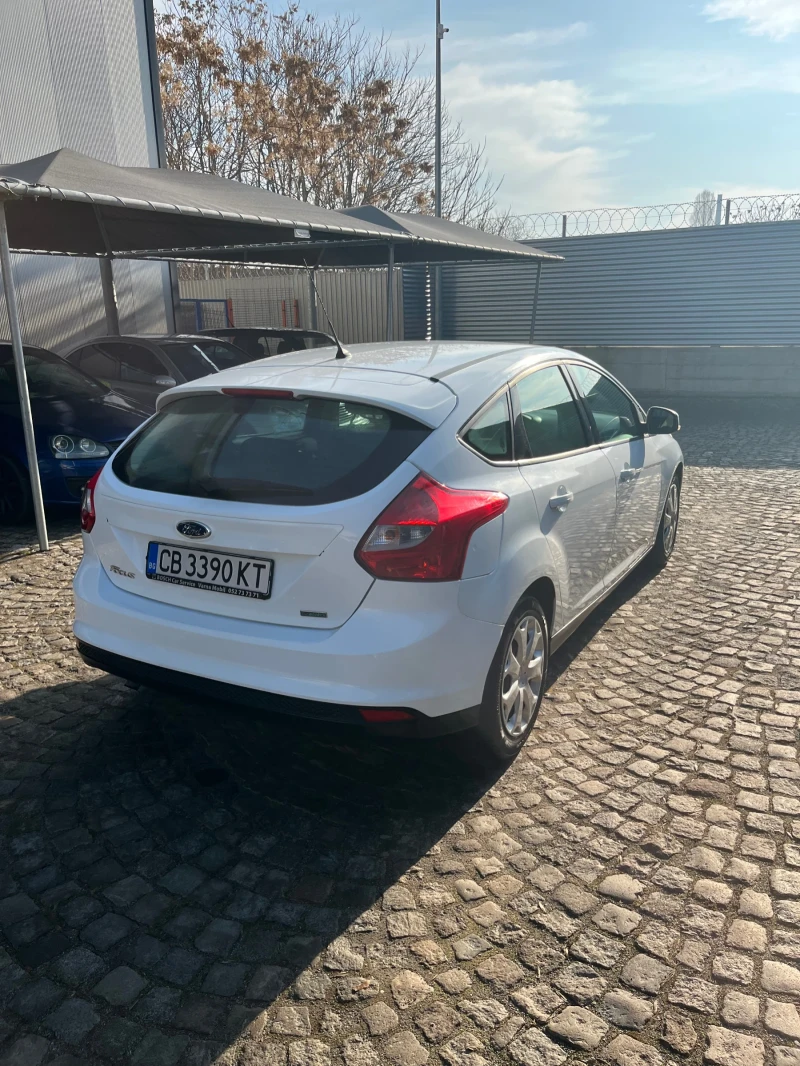 Ford Focus Хечбек, снимка 4 - Автомобили и джипове - 48801233