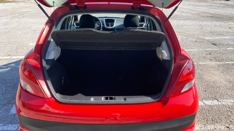 Peugeot 207 1.4i, снимка 7 - Автомобили и джипове - 52177913