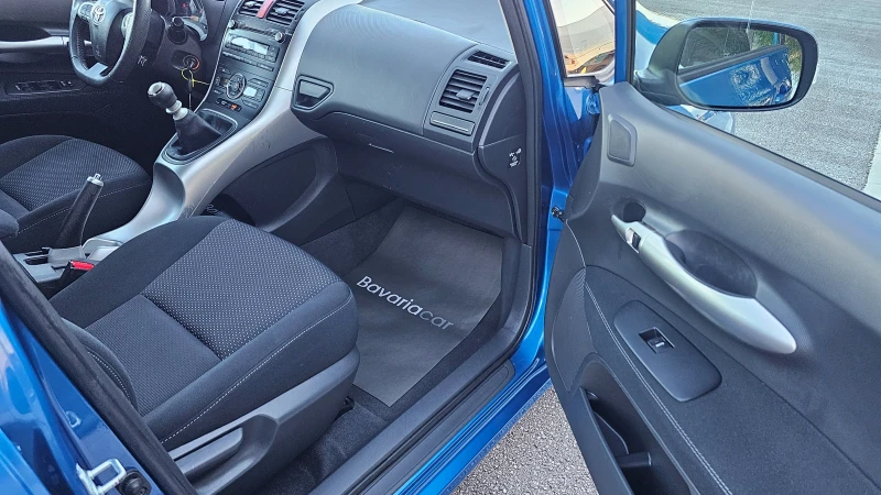 Toyota Auris Edition/1.6 Valvematic 132k.c/Euro 5/Facelift, снимка 13 - Автомобили и джипове - 52526693