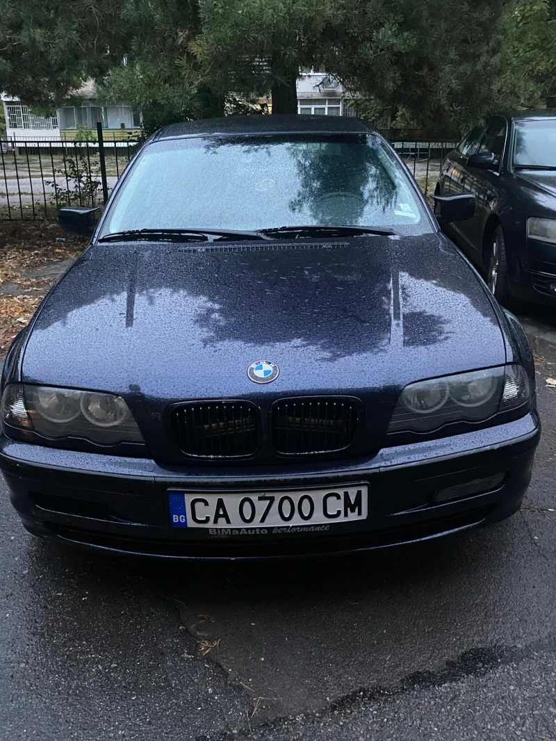 BMW 320, снимка 13 - Автомобили и джипове - 52611600